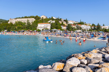 People on the Beach.