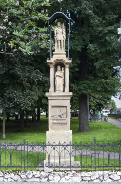 A chapel in the Market Square in Niepołomice