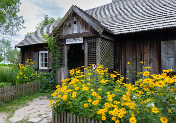 Pharmacy A wooden building in the Museum of the Kielce Countryside